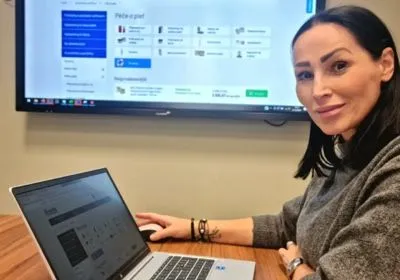 Distribuidor de señalización digital Consulta