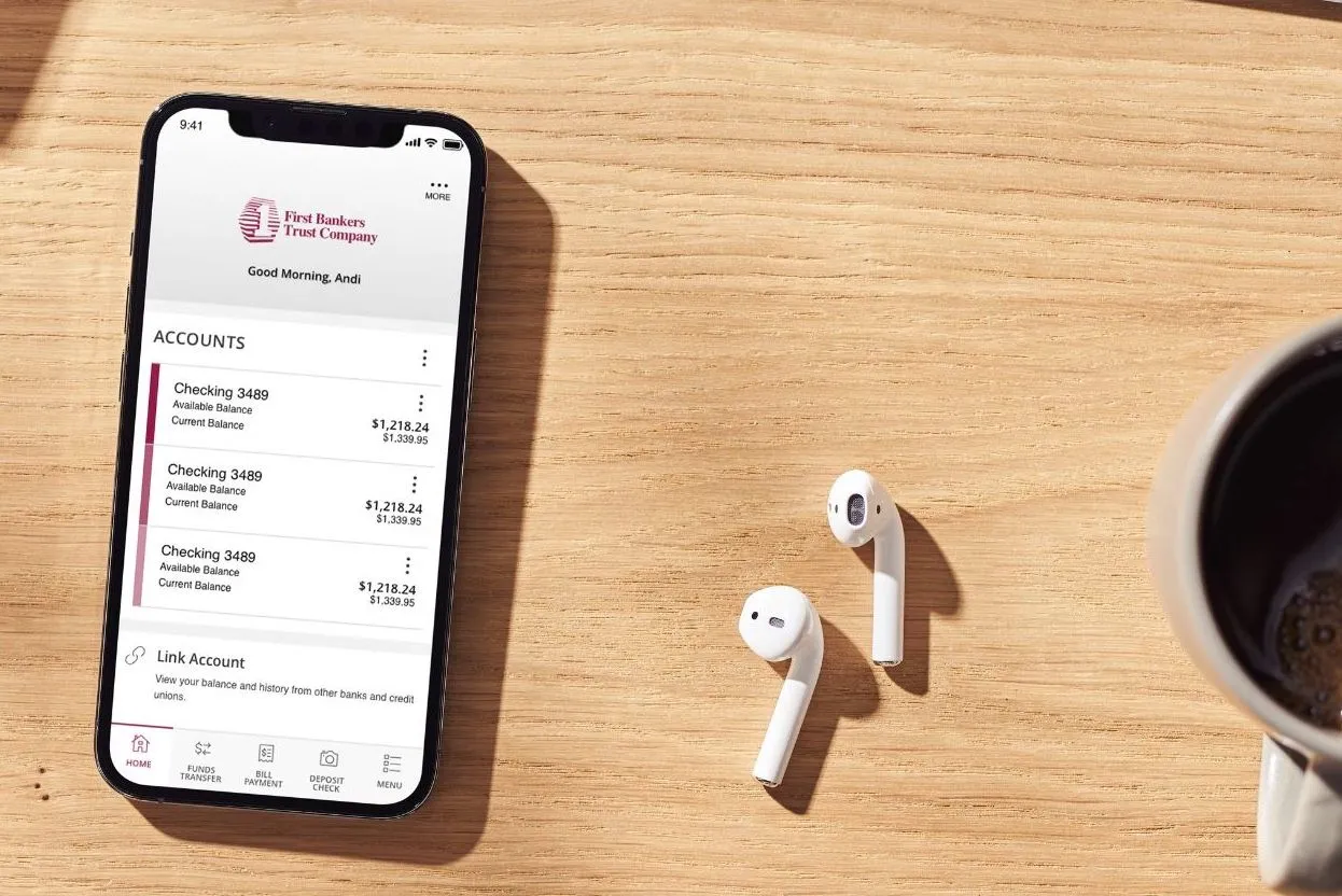 First Bankers Trust Company, un banco moderno con aplicación móvil para una experiencia de cliente de primer nivel y comodidad