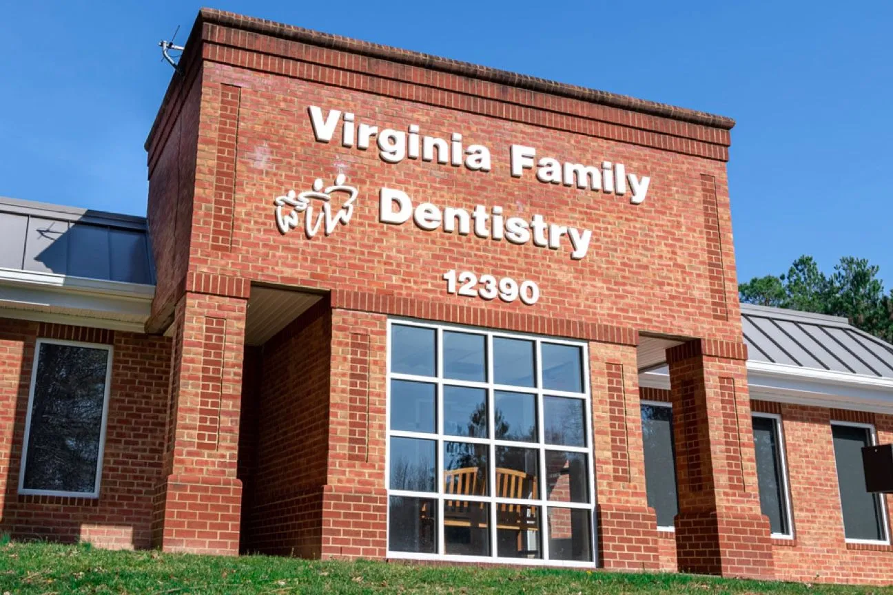 Edificio principal de las oficinas de Virginia Family Dentistry