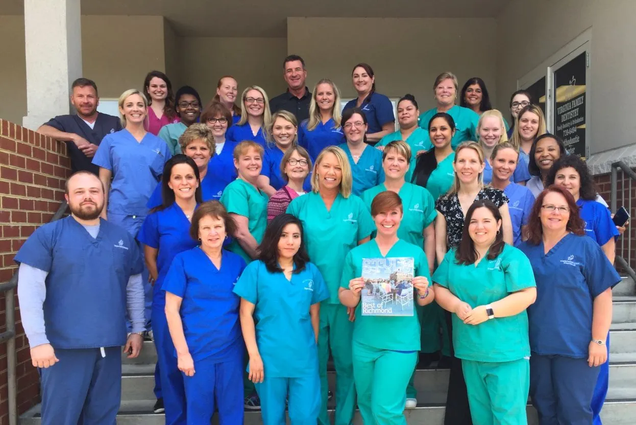 Foto de equipo de Virginia Family Dentistry