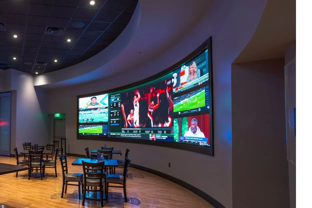 Pantalla LED curva de Visiontech LED Digital Displays